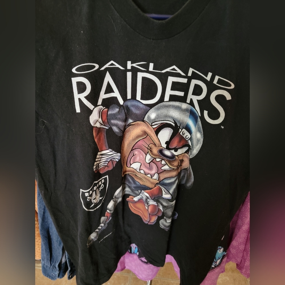 Raiders T shirt
